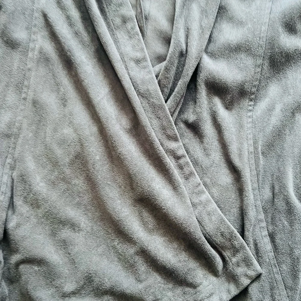 CUPCAKES and CASHMERE Brislin Faux Suede Drape Jacket - Picture 7 of 9
